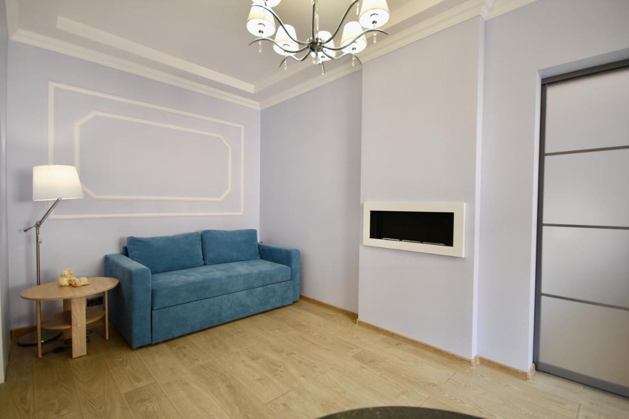 Romantic Lux Vivaldi Suite Svobode Avenue 39 Λβιβ Εξωτερικό φωτογραφία