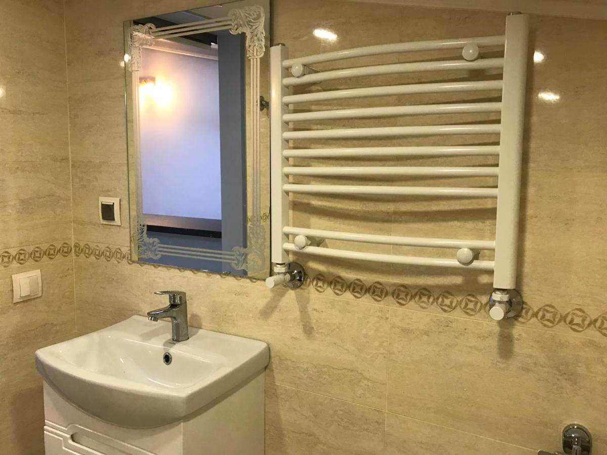 Romantic Lux Vivaldi Suite Svobode Avenue 39 Λβιβ Εξωτερικό φωτογραφία