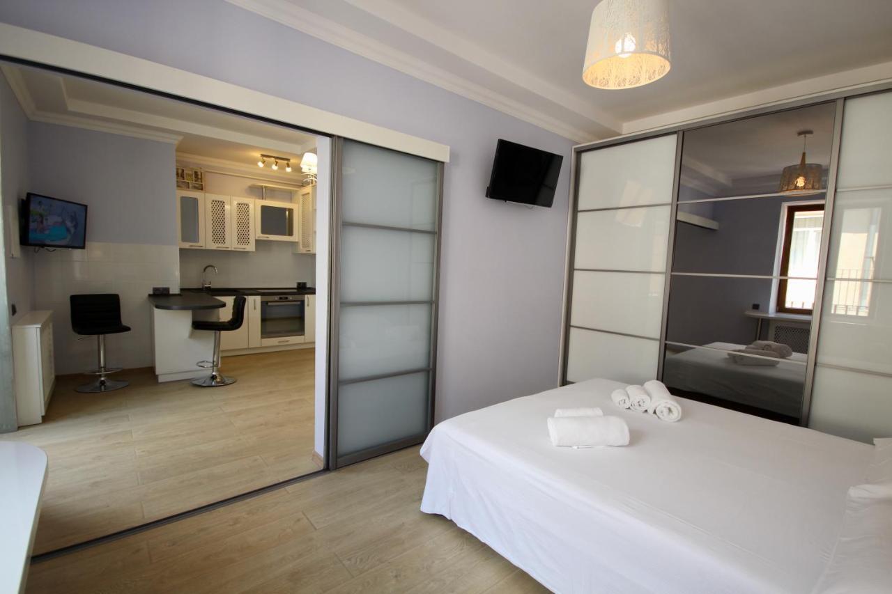 Romantic Lux Vivaldi Suite Svobode Avenue 39 Λβιβ Εξωτερικό φωτογραφία