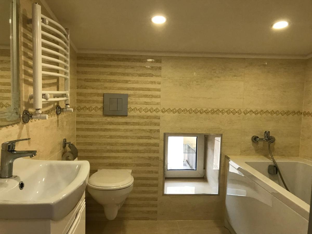 Romantic Lux Vivaldi Suite Svobode Avenue 39 Λβιβ Εξωτερικό φωτογραφία